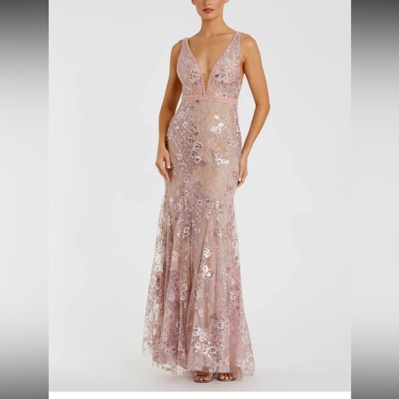 New | MAC DUGGAL 67481 
Floral Embellished Sleeveless Plunge Gown Rose Pink 12 - Picture 1 of 10